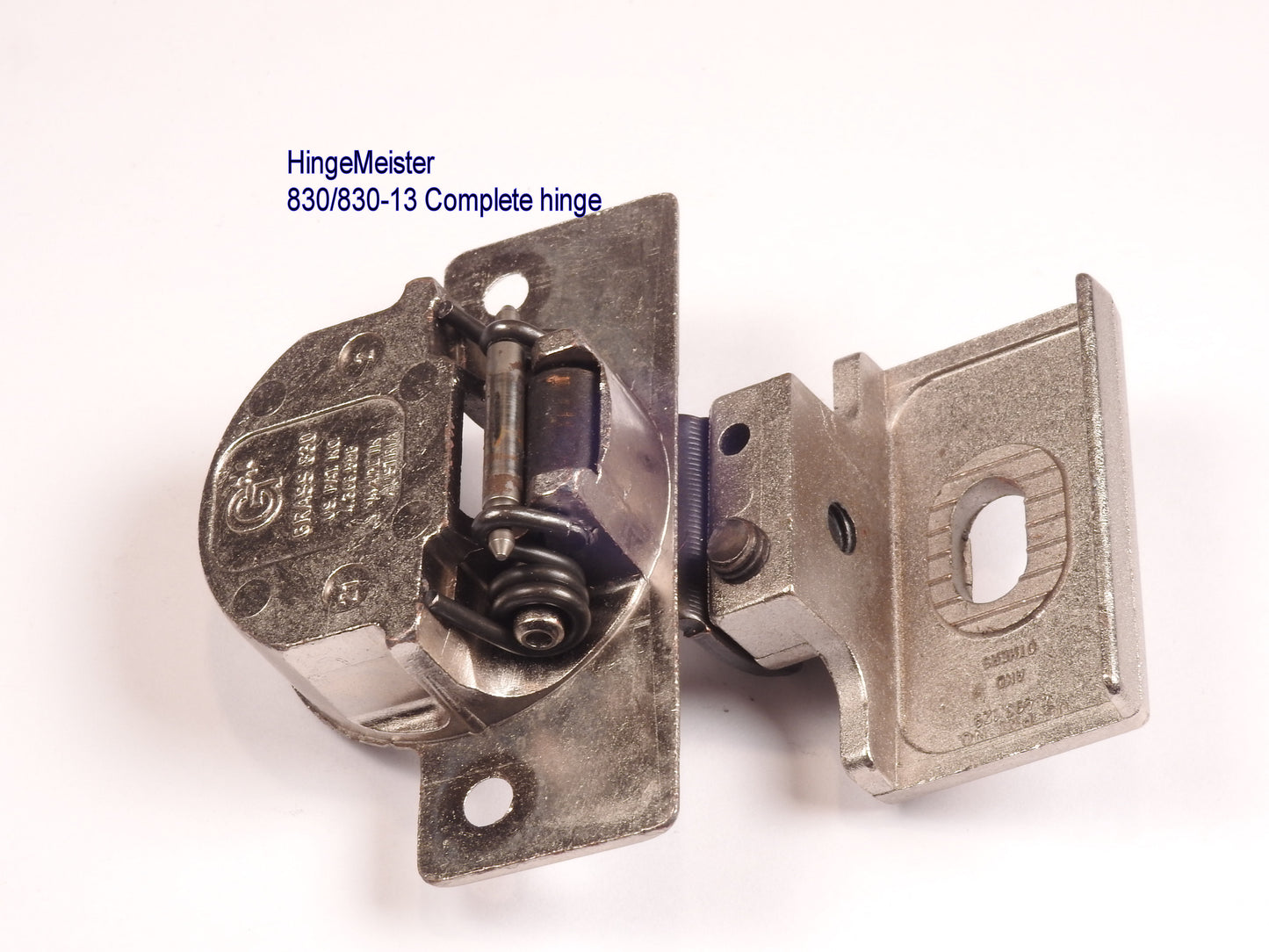 Grass 830-13 hinge - HingeMeister