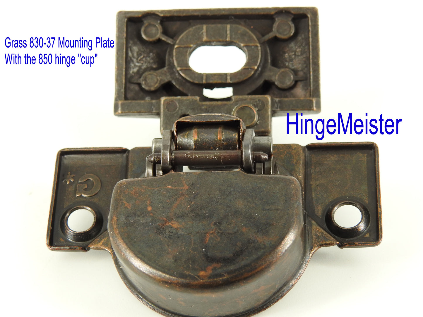 Grass 850 Hinge Cup with the 830-37 Bronze mounting plate - Complete Hinge - Refurbished