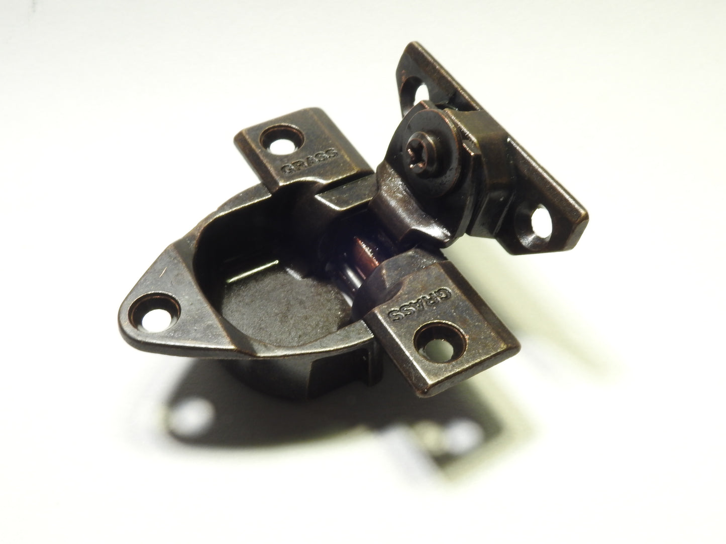 Grass 830 3 Screw hole Hinge with 830-09 plate Bronze - Refurbished Complete