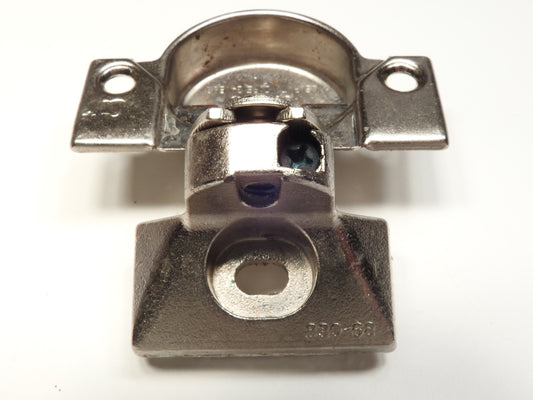 Grass 850 Hinge Cup with the  830-68 Nickel mounting plate - Complete Hinge