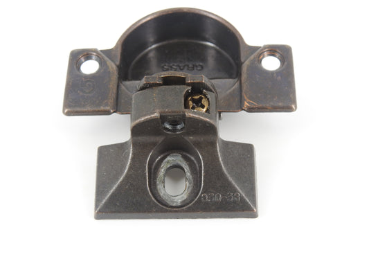 Grass 850 Hinge Cup with the 830-38 Bronze mounting plate - Complete Hinge