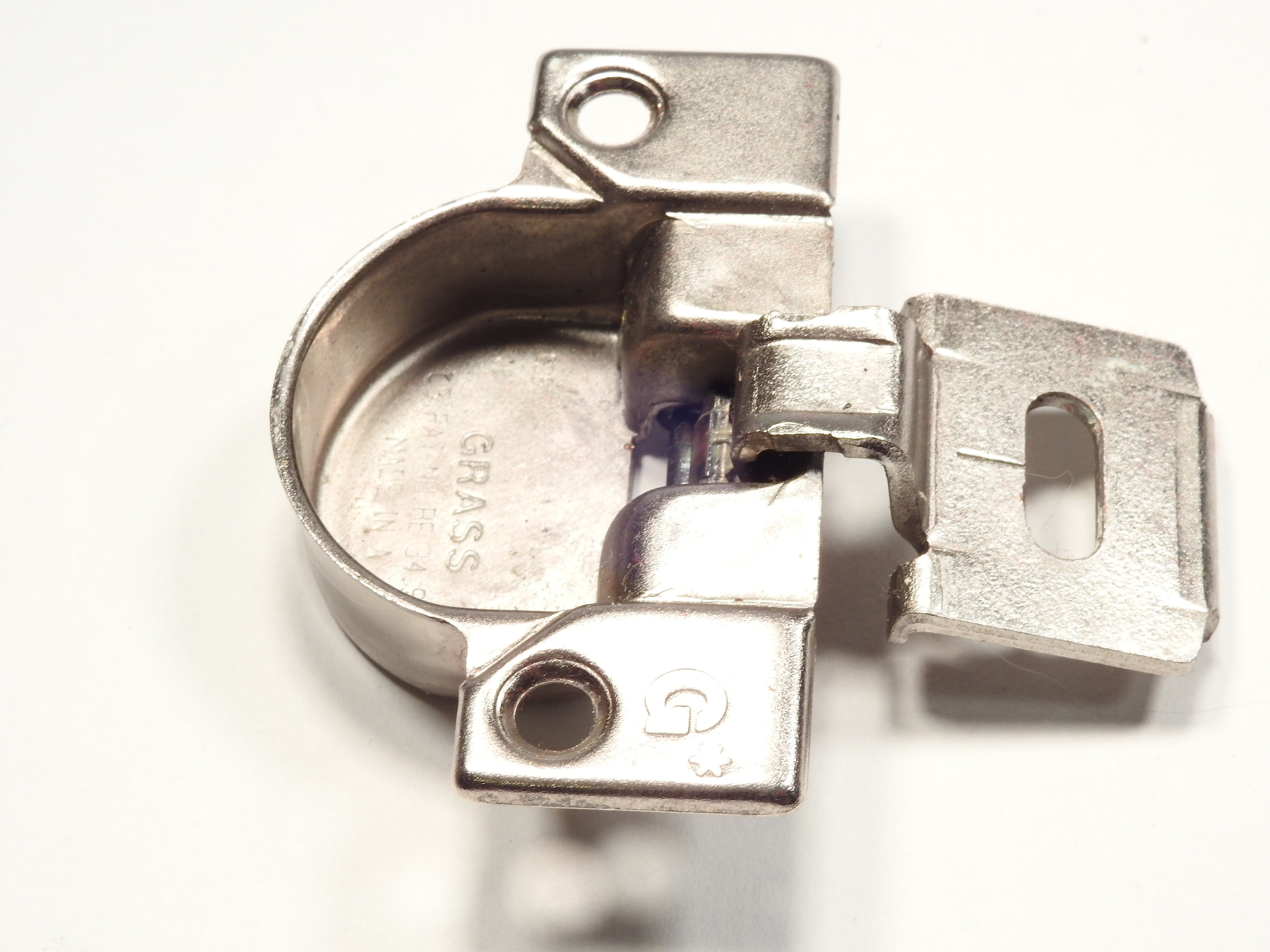 Grass Hinges 830 33 Matttroy