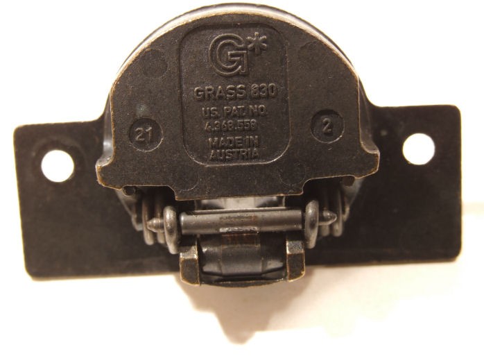 Hingemeister 830 hinge cup in the Bronze finish